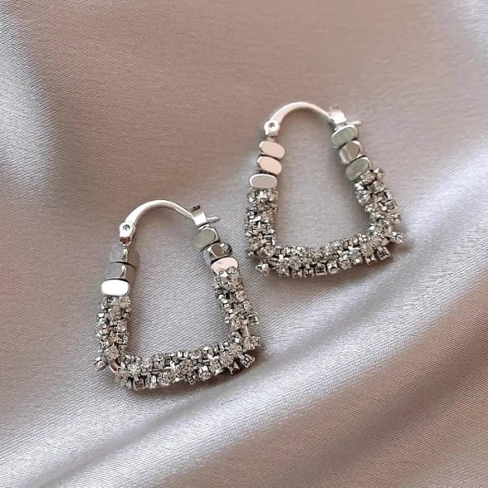 Broken silver earrings, women's unique earrings, light luxury, niche exquisite earrings