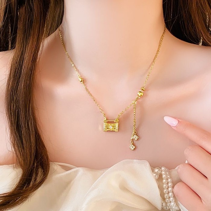 High luxury version of safety lock pendant necklace for women