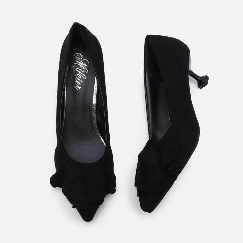 Pointed Toe Suede Ruffled Women Pumps