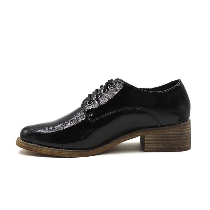 Plus Size Leopard Leather Lace Up Oxford Loafers