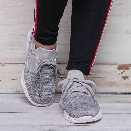 Women's Breathable Sneakers Slip On Chic Shoes