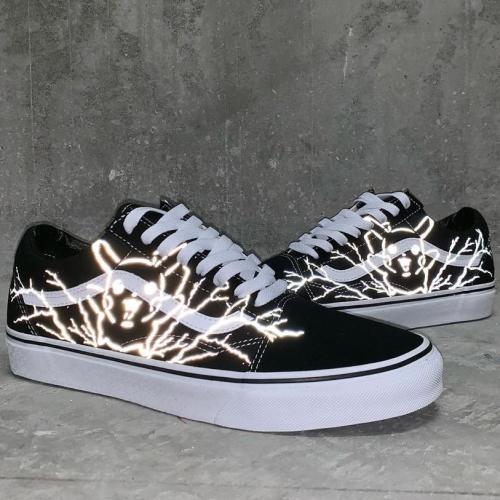 REFLECTIVE SNEAKERS