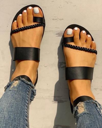 Toe Ring Braided Design Sandals