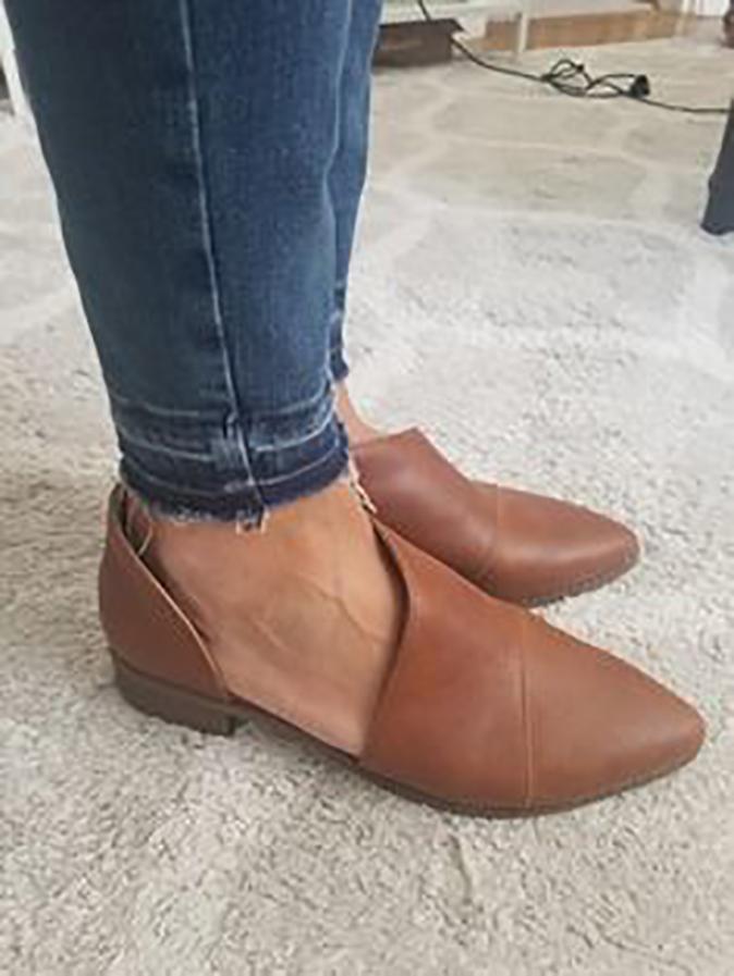 fashion retro pointed shallow flat sole shoes