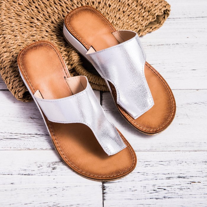 Women Summer Beach Slippers Artificial Leather Flat Flip-flops