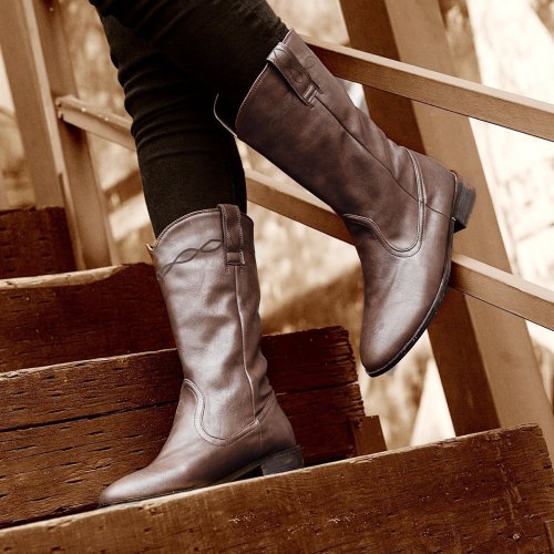 Women's vintage low heel ankle boots