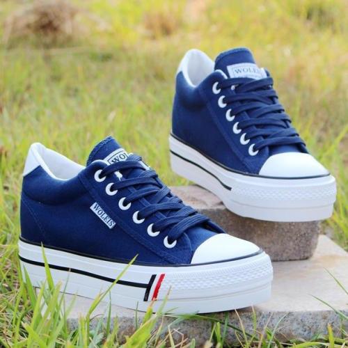 Women Canvas shoes Platform Sneakers Breathable White Sneakers Woman Lace Up Casual Woman Sneakers Female Footwear