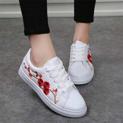 2018 Women Fashion New Embroidered Casual Shoes Summer Lace-Up Female Footwear Leisure Ladies Canvas Shoes Women CLD910