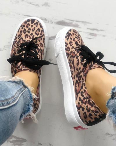 Fashion Leopard Lace-Up Casual Sneakers