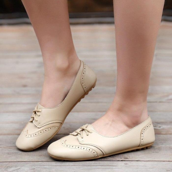 Fashion Brogues Woman Hollow Lace Up Sturdy Sole Flat Shoes Women Casual Solid Comfy PU Leather Shoes Woman Rubber