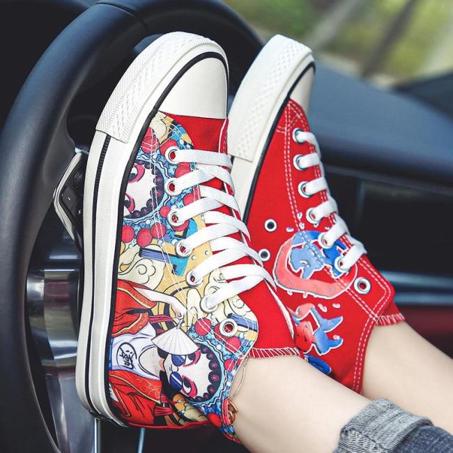 Natascha Spring/autumn New Chinese Style Peking Opera Sneakers Women Fashion Street Cool Shoes Flat with Round Toe Casual Canvas