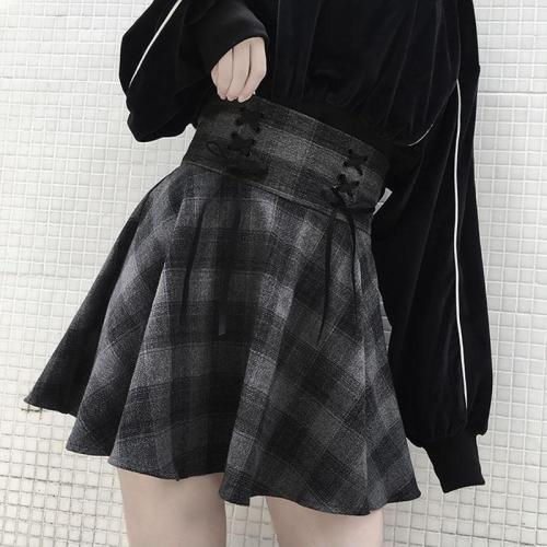 Gothic Plaid Skirts Women Bow Sashes Mini Skirts Big Swing Short Skirts Korean High Waist Elegant Harajuku Spring Sexy Club V679