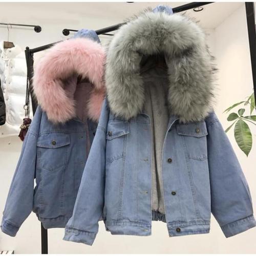 Women's Denim Jacket With Fur Winter Jeans Hooded Velvet Coat Female Faux Fur Collar 2020 Padded Warm Jackets Bomber Windbreake