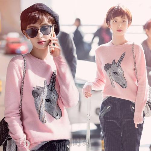 High Quality European Spring Sweet Pink Horsehead Unicorn O Neck Knitted Pullovers Sweaters Women New Fashion Streetwear 2020