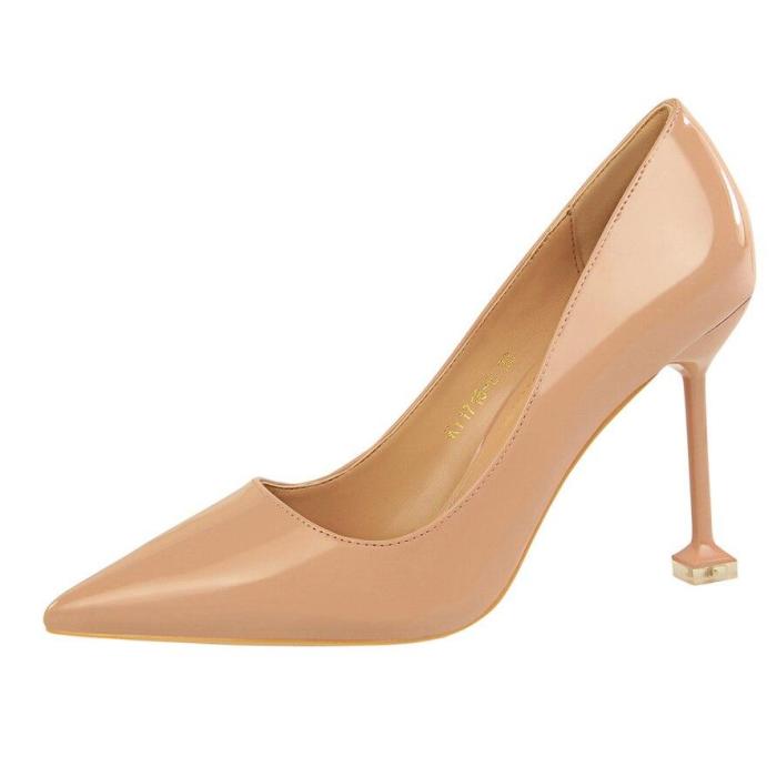 2019 Patent Leather Pointed Toe Women High Heels Sexy Pumps Party Wedding Shoes Fashion Black Color Thin Heels Woman G0102