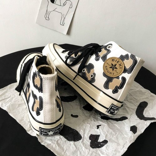Pearl Milk Tea High-top Girl Canvas Shoes Women's Cute Printed Graffiti Chic Shoes 2021 Autumn New Good Quality 35-40 Sneakers