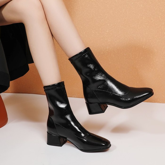 2020 Women Boots Autumn New Black White Ankle Boots Fashion Square Toe Ankle Boots Comfortable Low Heel Ladies Shoes boots Beige
