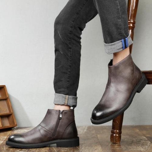 Casual Carve Patterns Martin Bullock Short Cowhide Boots