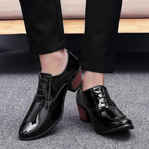 Fashion Plain Strappy Pointed Head Coarse Heel Shoes