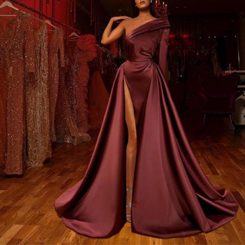 Elegant Off-the-shoulder Solid Color Long-sleeved Evening Dress