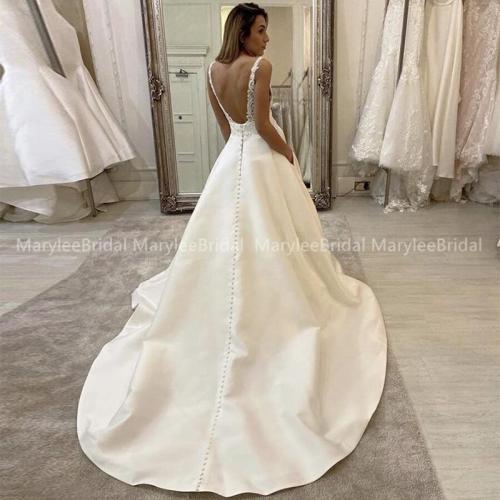 Vintage Wedding Dresses With Top Quality Appliques Simple V-neck Backless Wedding Gowns With Pockets Custom Made robe de mariée