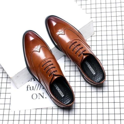 British Breathable Fashion Pointed Lace Men's Shoes