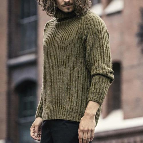 Green raglan sleeves men's loose casual sweater
