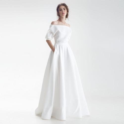 2020 Boat Neck Wedding Dress with Half Sleeves Scoop Neck White Ivory Satin Bridal Dresses Simple Vestido De Novia Sweep Train