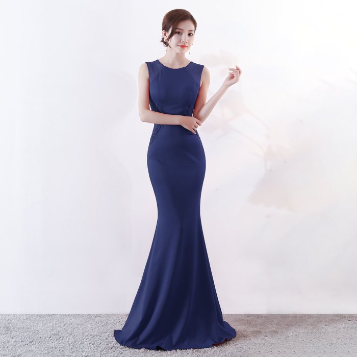 Round collar Sleeveless Evening Dresses Pearls applique Party evening gown Elegant mermaid Prom evening dress