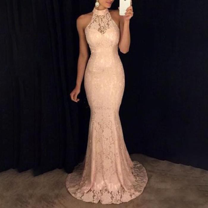 Lace Sleeveless Halter Evening Gown