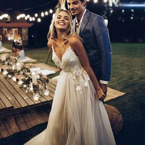 LORIE Boho Wedding Dress 2019 Appliqued with Flowers Tulle A-Line Sexy Backless Beach Bride Dress Wedding Gown Free Shipping