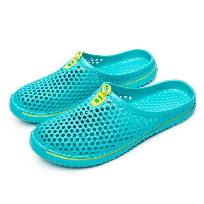 Mens Breathable Hollow Out Slip On Flat Beach Slippers