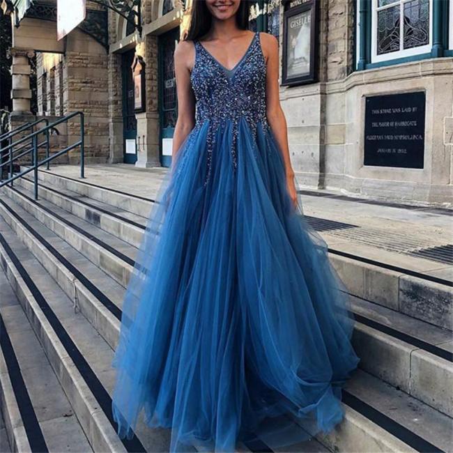 Sexy Sequins Sleeveless V Collar Evening Dresses