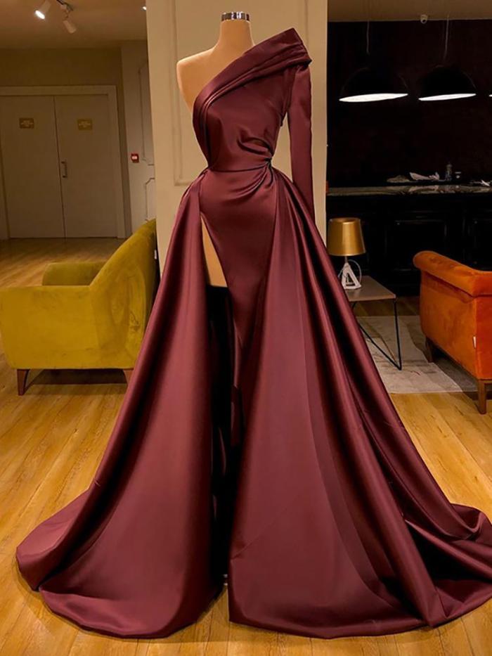 Elegant Off-the-shoulder Solid Color Long-sleeved Evening Dress