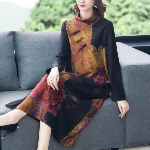 2019autumn and winter women's retro buckle printing high collar loose dress  large size M-4XL high quality elegant  Party dress