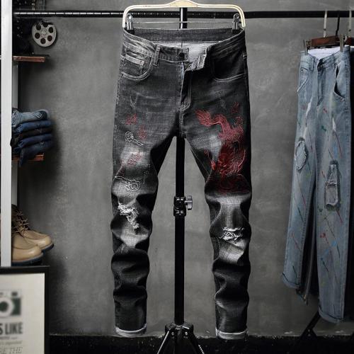 Men's embroidered straight jeans