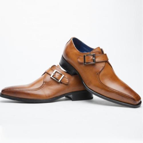 Men's casual buckle leather shoes