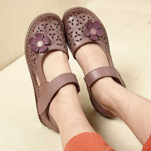 Summer leather sandals women retro ethnic style handmade flowers women's shoes sandals and slippers hollow soft bottom mother