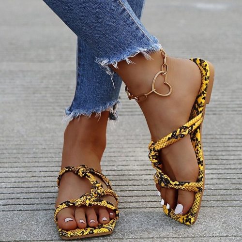 New Women Slippers Ladies 2021 Summer Pu Fashion Leopard Snake Print Sandals Bottoms Casual Comfort Women's Outdoor Beach Shoes