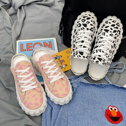Lovely head leopard print half drag women's canvas shoe 2021 new lazy head slipper female foot pedal small white shoes