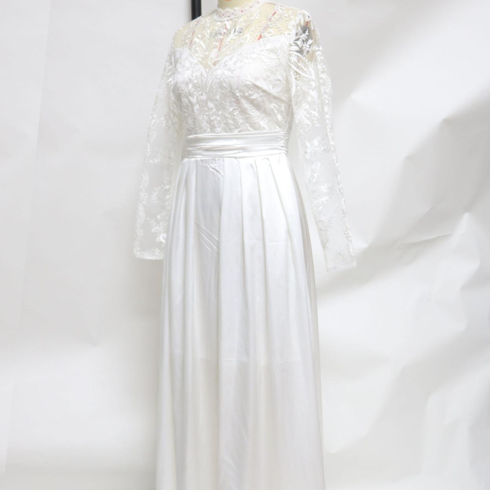 High Quality Lustrous Satin With Button Wedding Dresses V-Neck Half Sleeves Beaded Crystals Sashes A-line Bridal Gowns