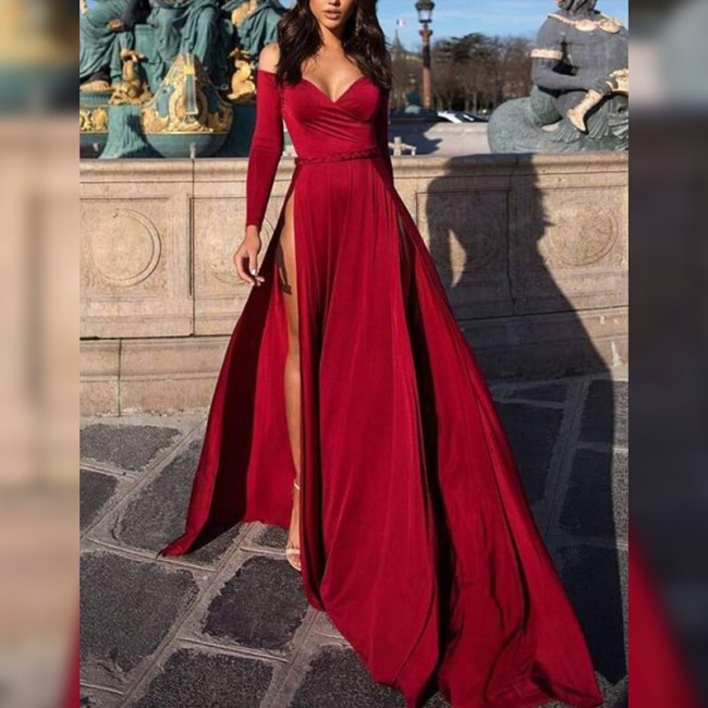 2021 summer new European and American women's one-shoulder sexy long-sleeved dress with open slits
