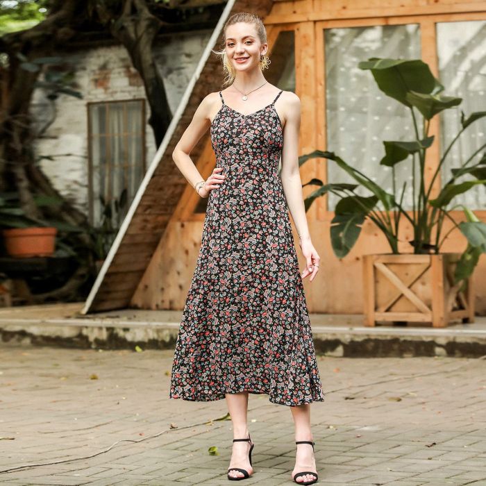 Summer women's print floral halter slim large hem casual dresses