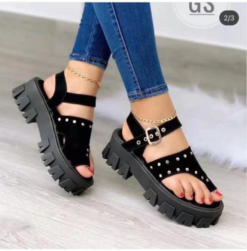New muffin thick bottom woven sandals female mid heel beach sandals