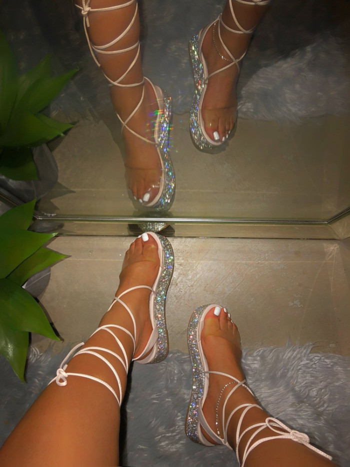 Summer new one-piece buckle strap sexy fashion thick bottom female sandals