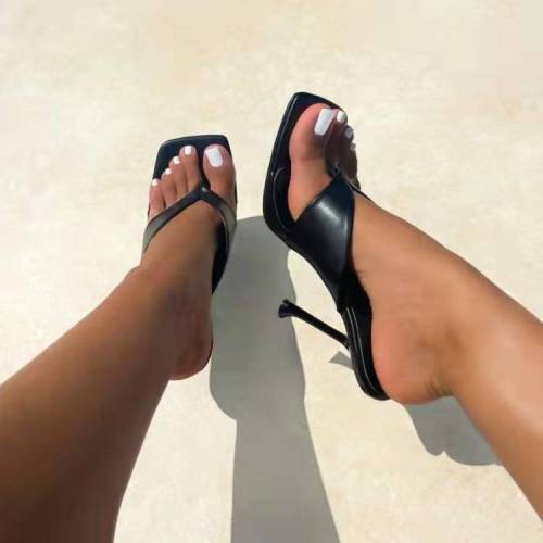 Summer new fine high heel square head sexy fashion sandals female