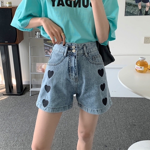 New love embroidered denim shorts for women with high waist and thin