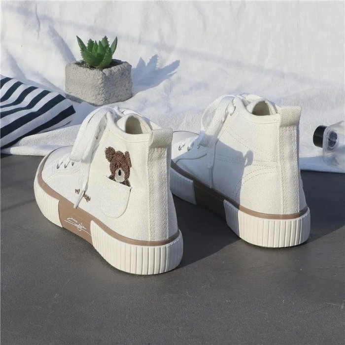 Spring Autumn Women's Black and White Bear Lace Up High Top Canvas Sneakers