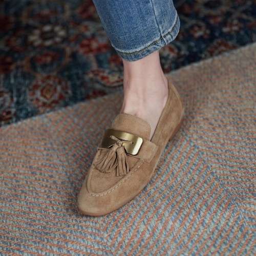 Fashionable spring comfort round toe flat slip-on tassel loafers