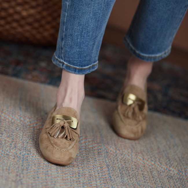 Fashionable spring comfort round toe flat slip-on tassel loafers